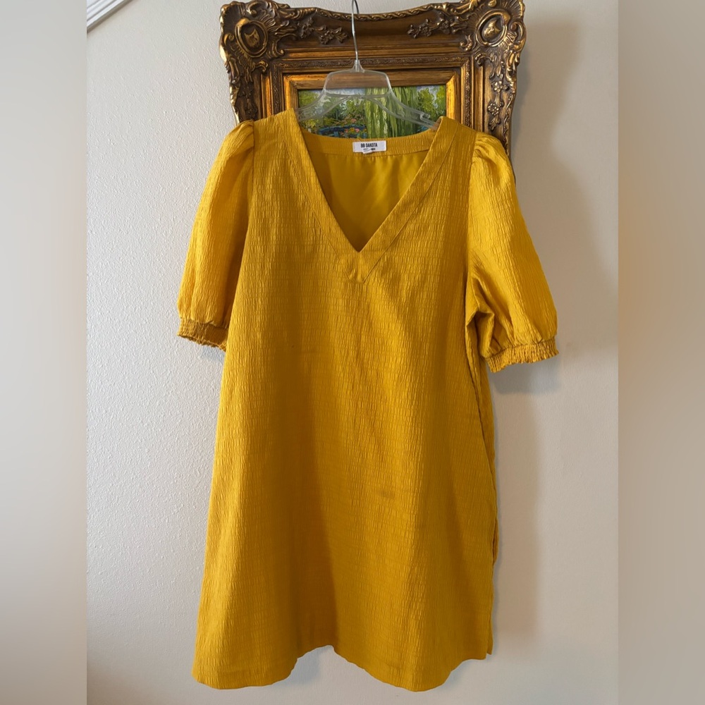 BB Dakota Mustard V-Neck Midi Dress